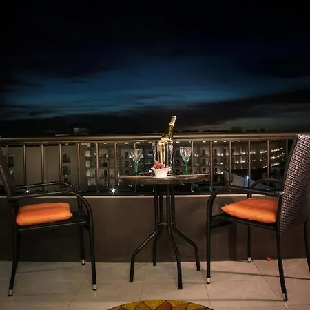 公寓 Manor Court Luxury