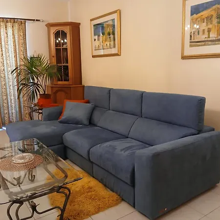 Manor Court Luxury